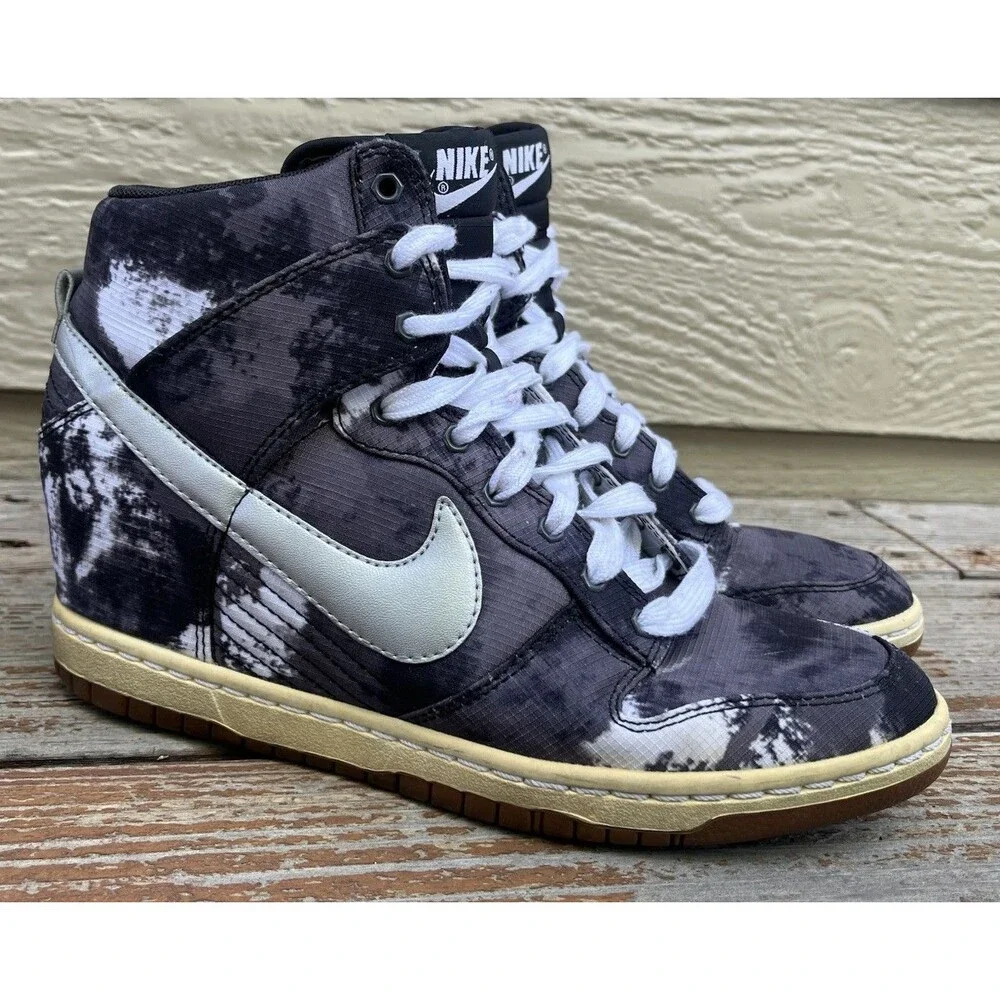 Nike Dunk Sky Hi High Women's 8 Hidden Wedge Sneakers Black/Gray 543258-004